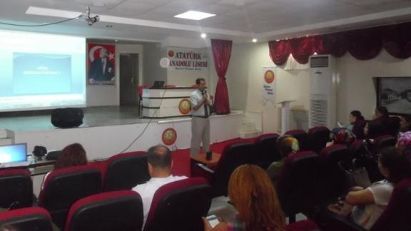 Atatürk Anadolu Lisesinde Okul Öncesi Öğretmenlerine Yönelik Mesleki Çalışmalar Semineri