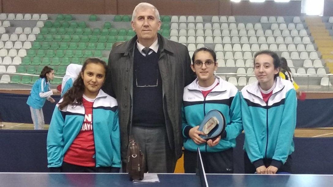 Fatih Ortaokulu Yıldız Kızlar ve Yıldız Erkekler Masa Tenisi Takımına Başarılar Dileriz