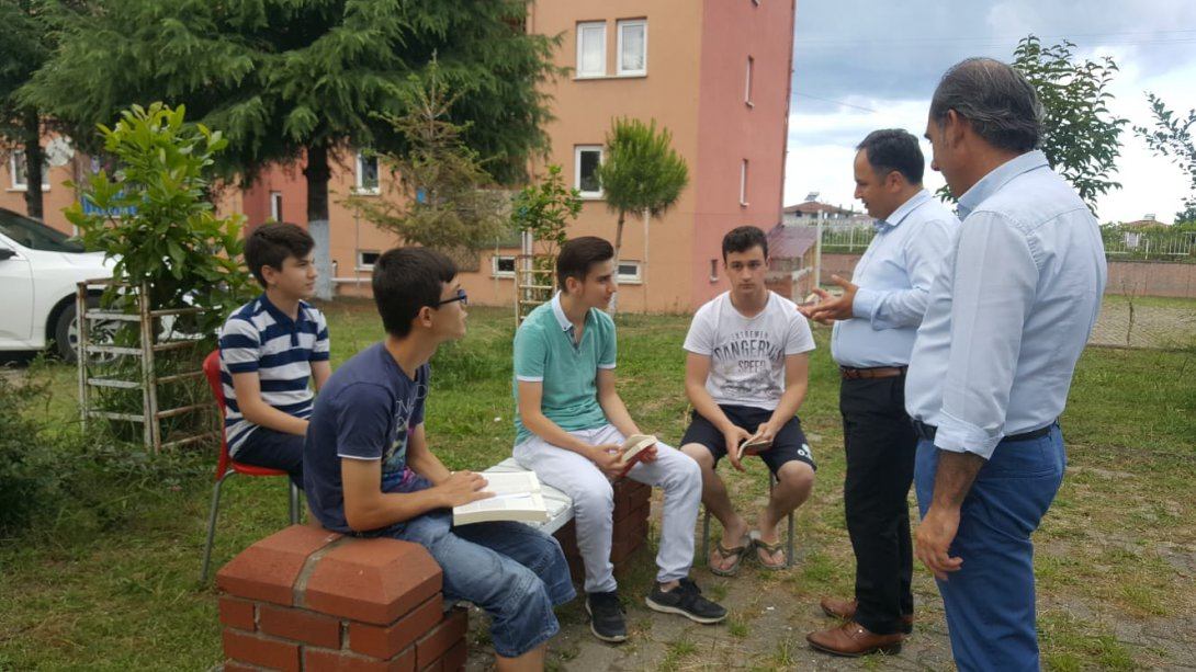 İlçe Milli Eğitim Müdürümüz 'den Yusuf Bahri Anadolu İmam Hatip Lisesi Yaz Kampına Ziyaret