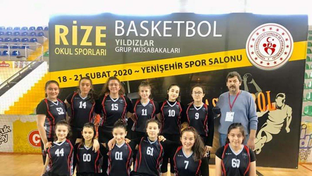 Ünye Puset Polvan Ortaokulu Kız Basketbol Takımımız İl Birincisi