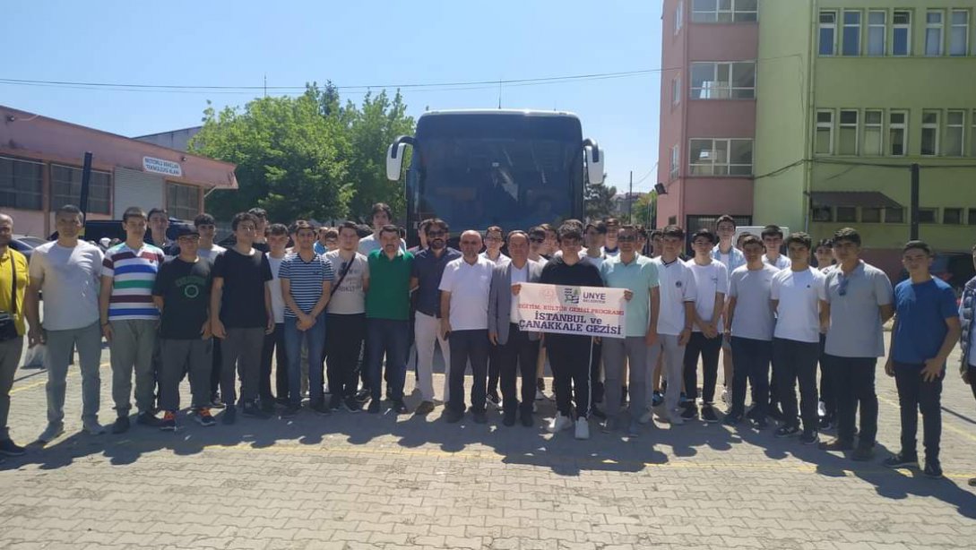 Öğrencilerimiz Çanakkale ve İstanbul Gezisi İçin Yola Çıktılar