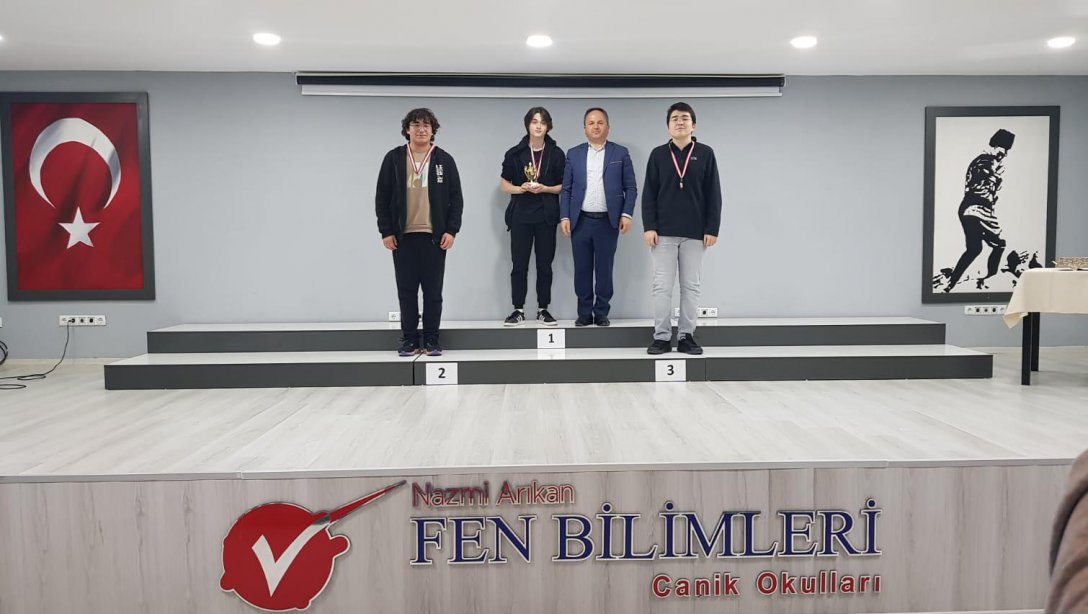 Ünye Nazmi Arıkan Fen Bilimleri Canik Okulları Geleneksel 23 Nisan Satranç Turnuvası  Yapılmıştır
