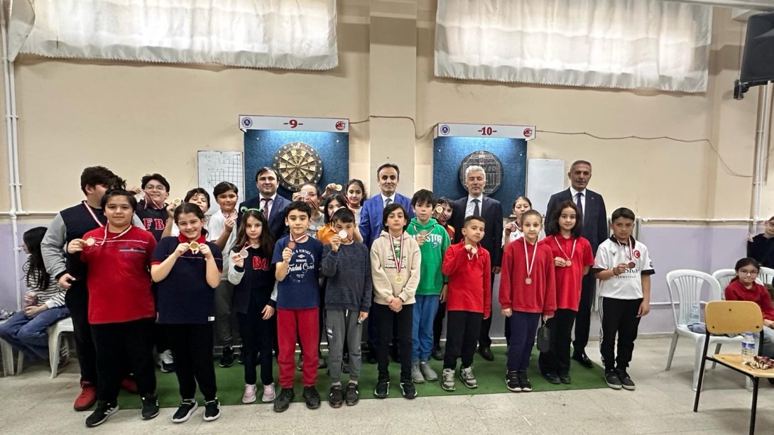 23 Nisan Ulusal Egemenlik ve Çocuk Bayramı Etkinlikleri Kapsamında Dart Turnuvası Düzenlenmiştir