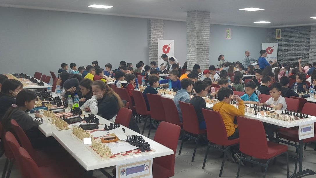23 Nisan Ulusal Egemenlik ve Çocuk Bayramı Kapsamında Satranç Turnuvası Düzenlenmiştir