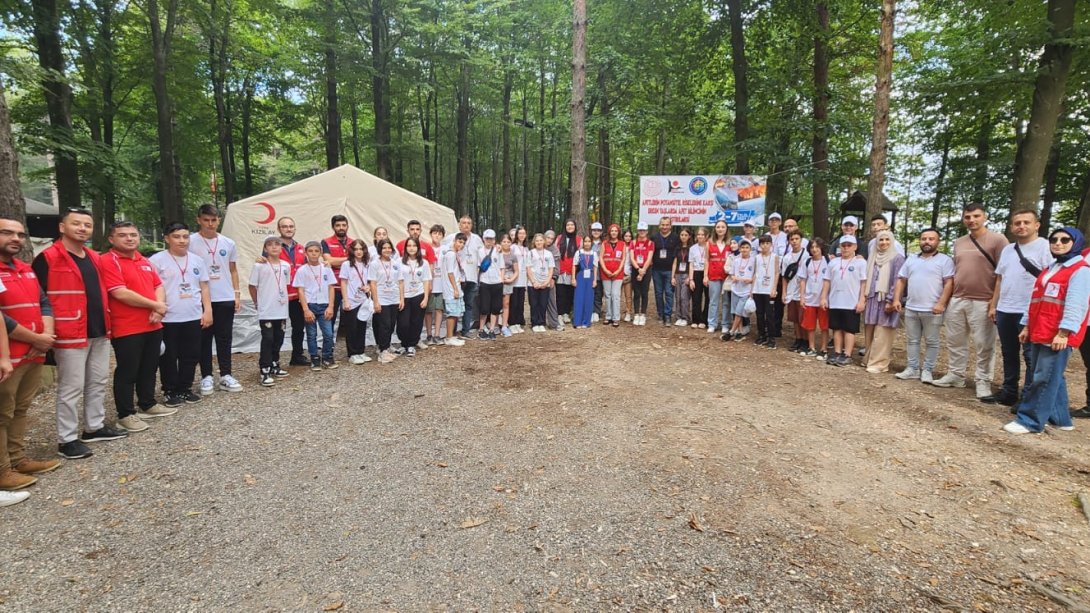 TÜBİTAK 4004 Projemizin 2. Gününde Göbü Tabiat Okulumuzda ve Asarkaya Kent Ormanında Çeşitli Etkinlikler Düzenlendi